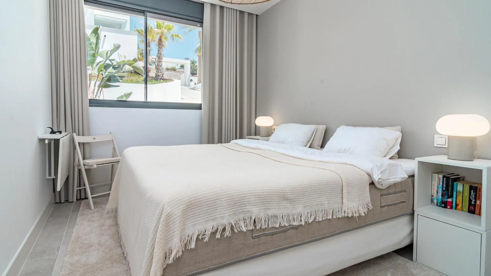 Cah - Large Terrace, Indoor Pool And Gym Apartment Marbella 0*,